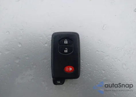 2011 Toyota Prius Two z USA, uszkodzony, nr VIN JTDKN3DU4B5328861